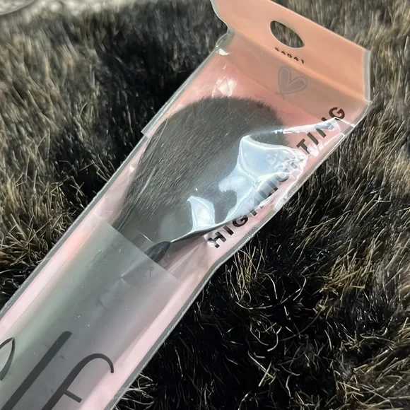 Makeup bundle - Picture 8 of 11